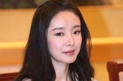 女明星父,揭秘女明星背后的神秘父亲