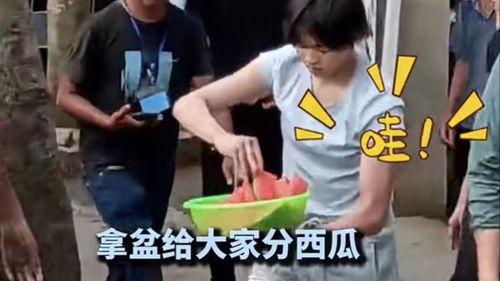 回老家吃红瓜,回老家品尝传统美食红瓜