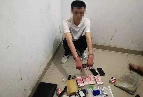 成都女网红打电话被抓